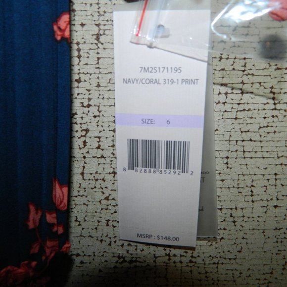 Nanette Lepore Navy Floral Print Pleated Sleeveless Dress Size 6 (AA-27) - Picture 3 of 6